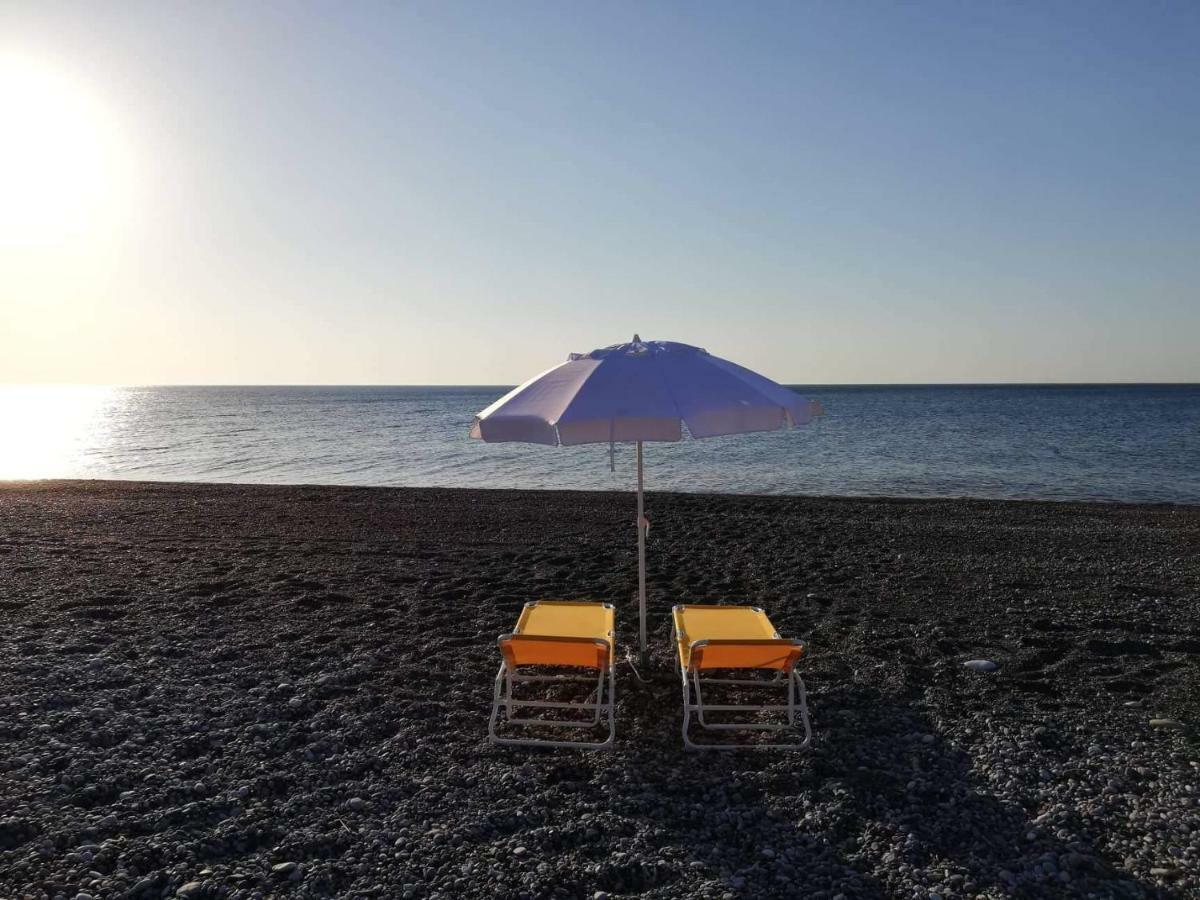 Cedrus And Sea, Beachfront House, Gennadi, Rhodes Экстерьер фото
